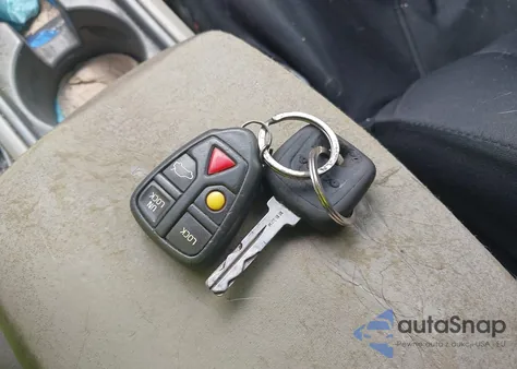 2002 Volvo V70 T5 из США, поврежденный, VIN YV1SW53D921172912